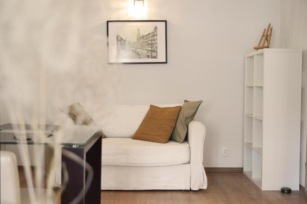 By The River And City Center - Comfortable Rooms فروتسواف المظهر الخارجي الصورة