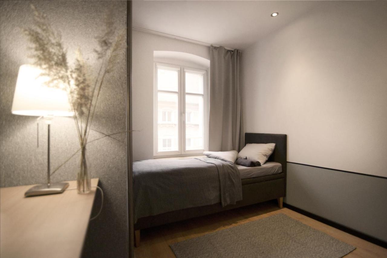 By The River And City Center - Comfortable Rooms فروتسواف المظهر الخارجي الصورة